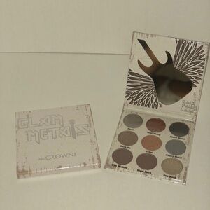 Crown Glam Metals Eyeshadow Palette